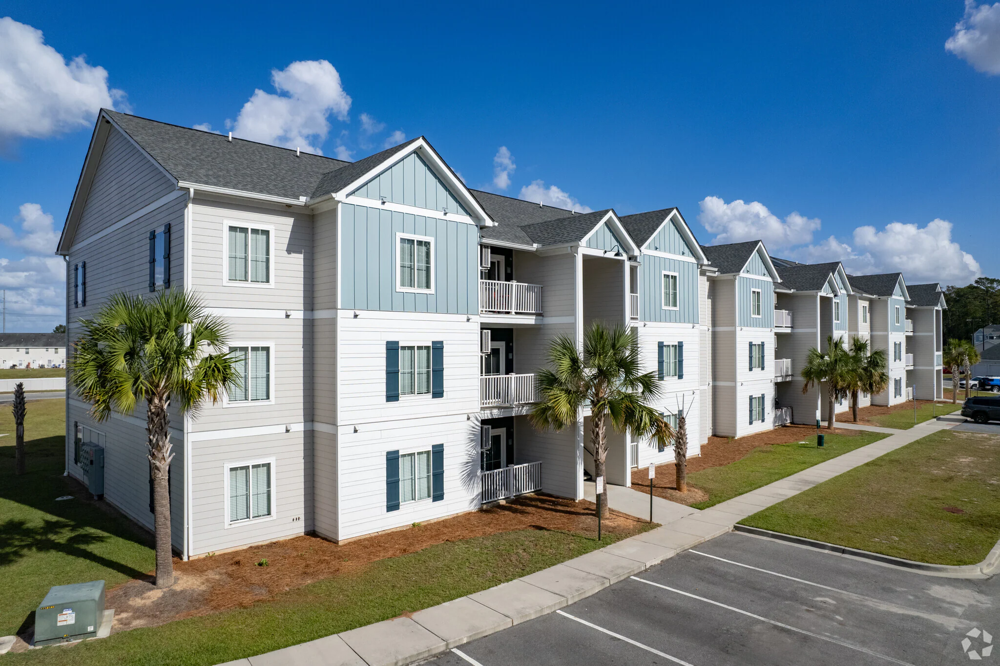 Pointe Grand Exterior